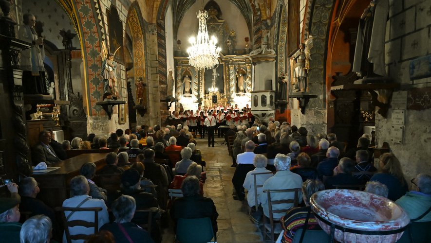 Dans l'église